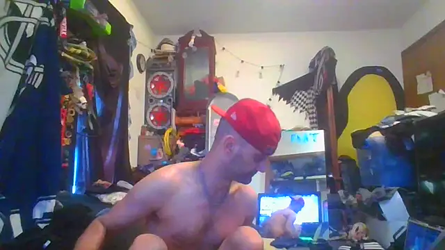 Snapshot of slinginbigD chatting on February 1, 4:33 pm slinginbigD online show from February 1, 4:33 pm