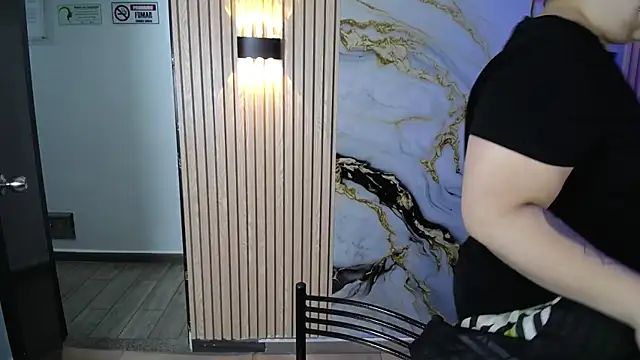 Snapshot of Bruja__Scarlata chatting on October 29, 10:06 am Bruja Scarlata online show from October 29, 10:06 am