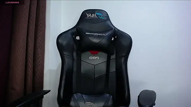 janna isa online show from February 25, 2:58 am