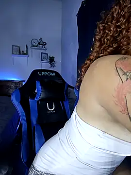 Snapshot of __elissa chatting on February 13, 7:56 am   elissa online show from February 13, 7:56 am