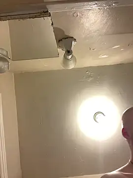 Snapshot of blondeandthick chatting on December 26, 3:27 am blondeandthick online show from December 26, 3:27 am