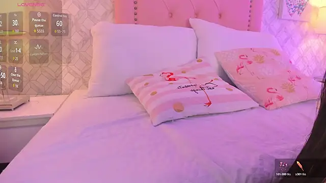 martina rivera  online show from March 27, 11:43 am