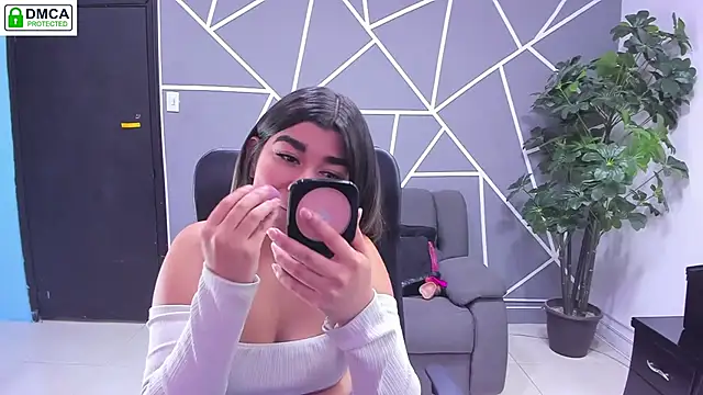 NahomiConnor  online show from March 6, 3:14 am