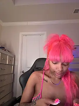 butterflybootyy online show from February 5, 7:02 am