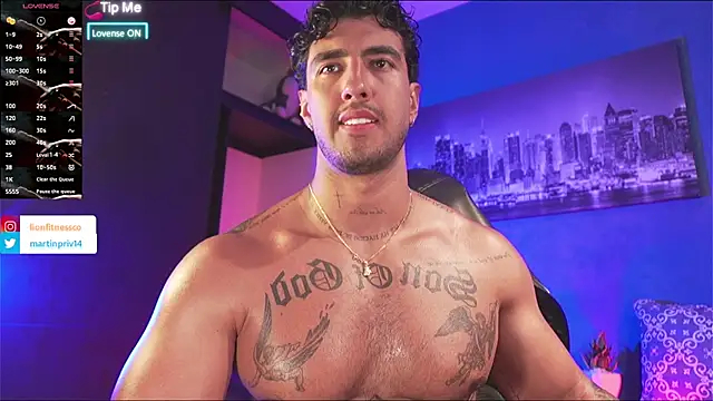 JACOB MARTINS online show from October 6, 10:07 pm