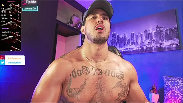 JACOB MARTINS online show from October 11, 11:58 pm