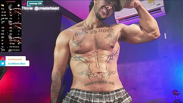 JACOB MARTINS online show from April 24, 10:01 pm