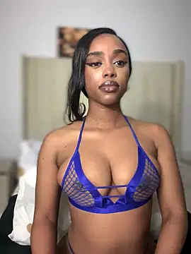 Snapshot of BhadBhad_Kitty chatting on October 11, 8:51 pm BhadBhad Kitty online show from October 11, 8:51 pm