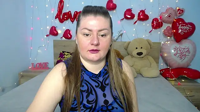Snapshot of ZannaDreil chatting on February 5, 7:10 pm ZannaDreil online show from February 5, 7:10 pm