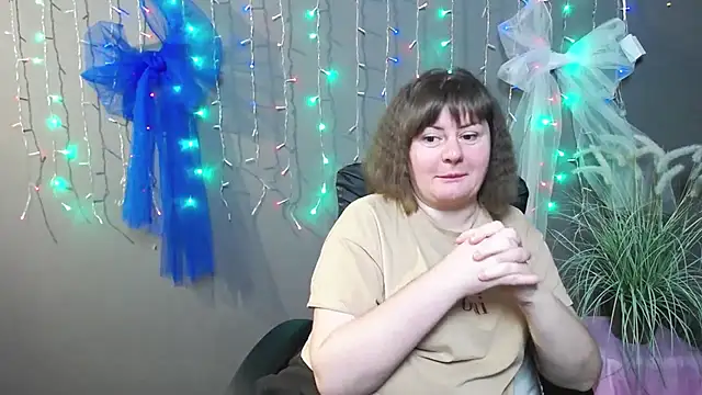 ZannaDreil online show from November 14, 7:12 pm