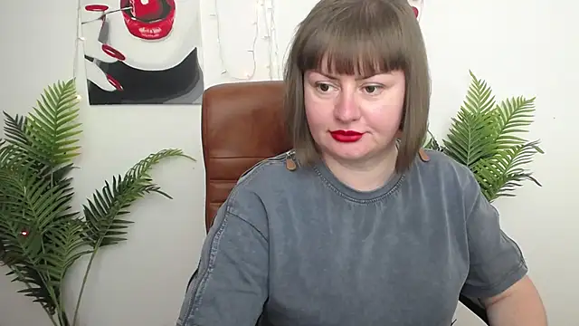ZannaDreil online show from May 20, 11:27 am