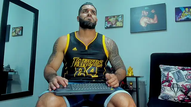 SamirHazard97 online show from October 18, 9:04 pm