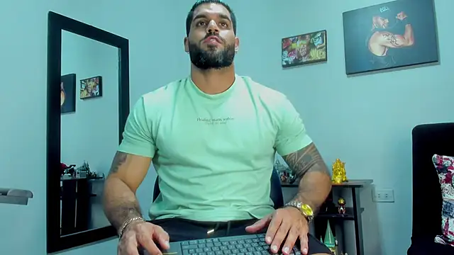 SamirHazard97 online show from October 28, 9:17 pm