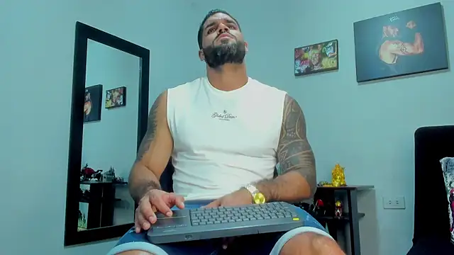 SamirHazard97 online show from November 7, 9:48 pm