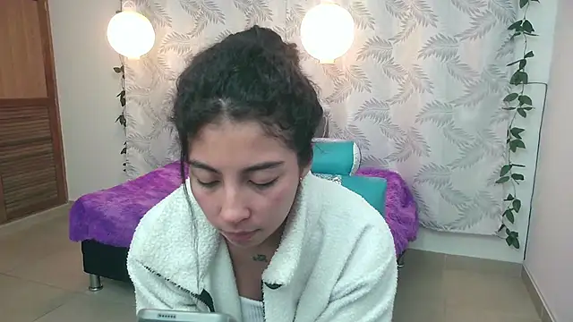 Snapshot of Mya_paris chatting on January 26, 5:45 am Mya paris online show from January 26, 5:45 am