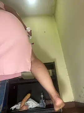 michel ex33 online show from February 5, 8:35 pm