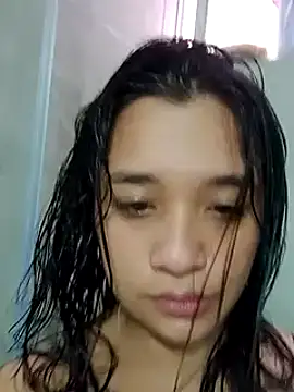 Snapshot of Cristal_moon1 chatting on October 21, 5:46 pm Cristal moon1 online show from October 21, 5:46 pm