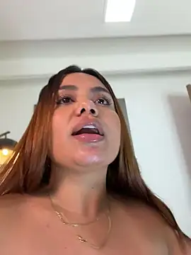 Snapshot of valeria2019hot chatting on May 13, 3:31 pm valeria2019hot online show from May 13, 3:31 pm