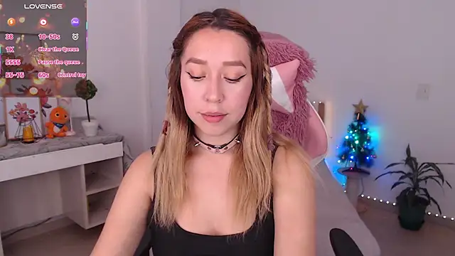 Dahlia  espresso online show from December 5, 6:15 pm