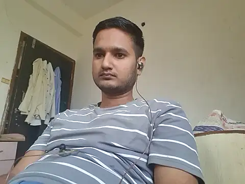 Jonrobinso online show from November 19, 5:18 am