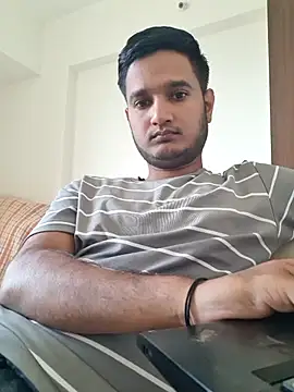 Jonrobinso online show from April 12, 3:55 am