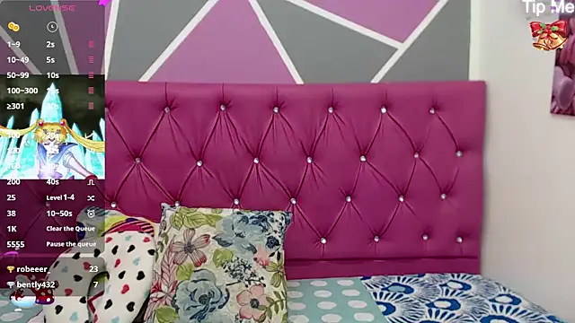 Snapshot of miranda_vegaa chatting on December 28, 10:44 pm miranda vegaa online show from December 28, 10:44 pm