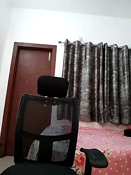 Snapshot of sanaya_baby chatting on January 17, 11:18 pm sanaya baby online show from January 17, 11:18 pm