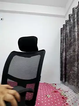 Snapshot of sanaya_baby chatting on October 3, 10:34 am sanaya baby online show from October 3, 10:34 am