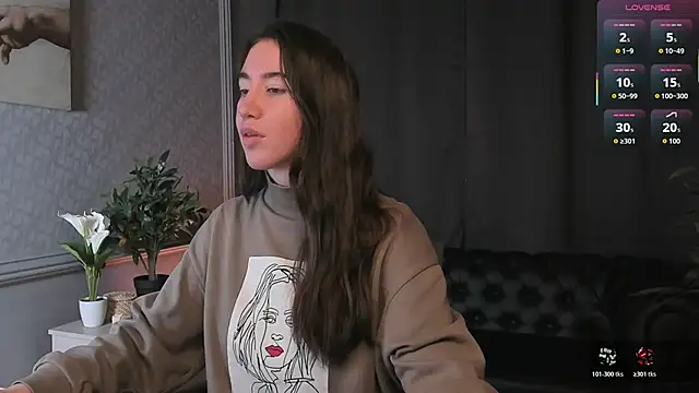 Belle Via online show from April 11, 3:38 pm