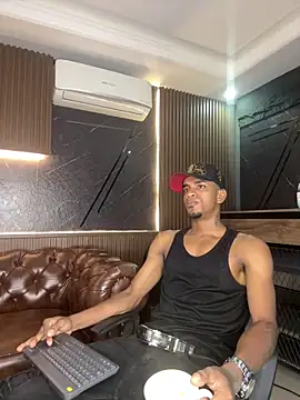 AaronCruz  online show from March 30, 9:27 pm