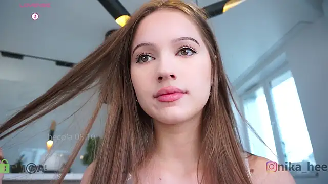 hecola online show from October 5, 9:18 am