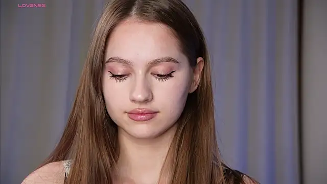 hecola online show from April 14, 1:17 pm