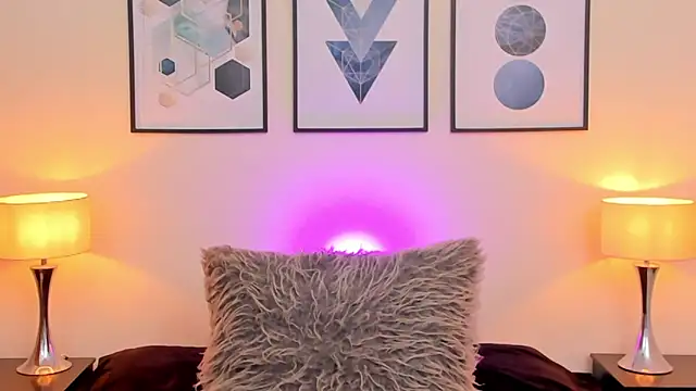 ariivega online show from February 15, 12:37 am