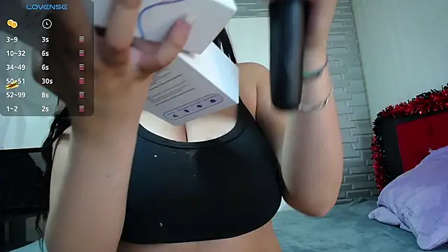 Kristin Ramirez online show from December 19, 8:13 pm