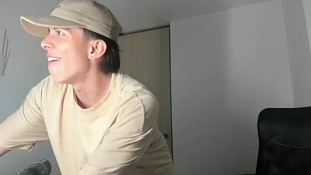 Tony Hoffa online show from March 3, 6:12 pm