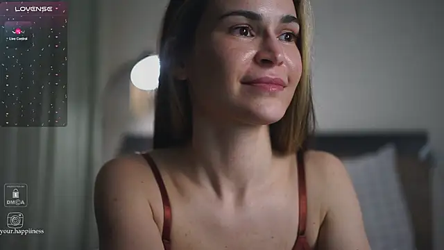 Feral Berrry  online show from March 13, 5:18 pm