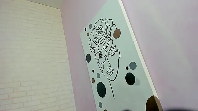 Tiffany mendez online show from September 17, 12:07 pm