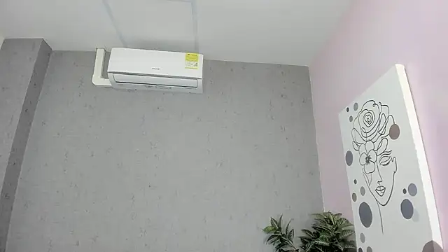 Tiffany mendez online show from February 27, 12:05 pm