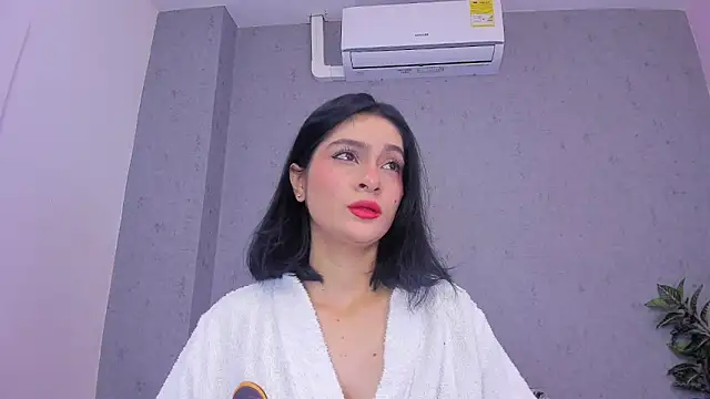 Tiffany mendez online show from April 14, 12:11 pm