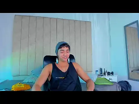 Snapshot of Muichiro_tokito1 chatting on January 11, 6:24 am Muichiro tokito1 online show from January 11, 6:24 am