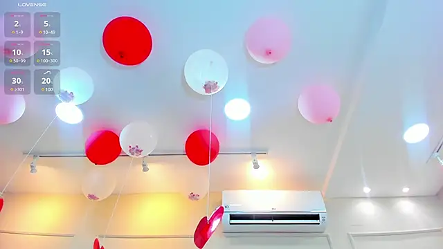 nahomygrey  online show from February 17, 11:20 pm