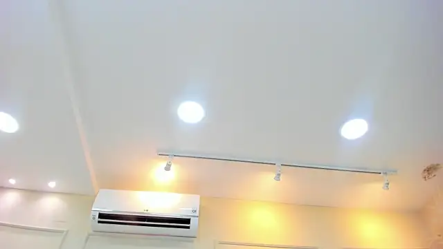 nahomygrey  online show from March 15, 11:39 pm