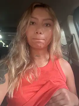 amanda-medrano1 online show from January 19, 3:05 pm