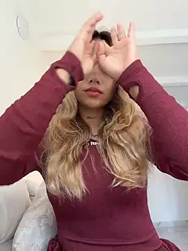 amanda-medrano1 online show from June 10, 2:49 pm