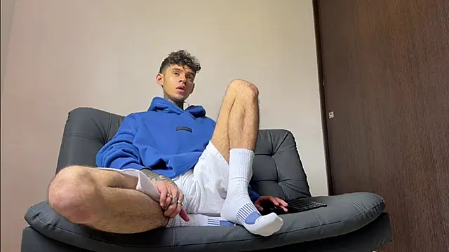 Saturno v online show from March 4, 3:15 pm