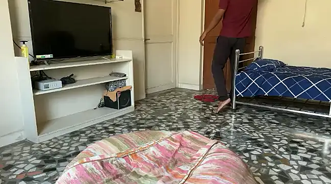 wild x predator online show from February 22, 5:23 am