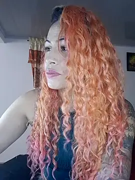 Snapshot of Sexy-Favgirl chatting on February 28, 9:23 pm Sexy-Favgirl online show from February 28, 9:23 pm