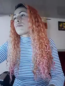 Snapshot of Sexy-Favgirl chatting on March 6, 4:07 pm Sexy-Favgirl online show from March 6, 4:07 pm