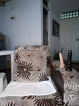 Snapshot of Sexy-Favgirl chatting on September 8, 10:53 pm Sexy-Favgirl online show from September 8, 10:53 pm