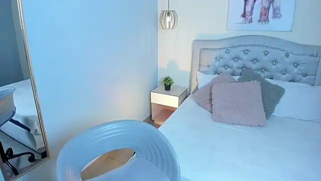 Snapshot of escarleth__ chatting on November 26, 1:01 pm escarleth online show from November 26, 1:01 pm